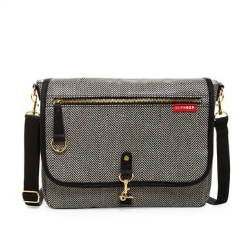 Skip Hop Soho Crossbody Diaper Bag
